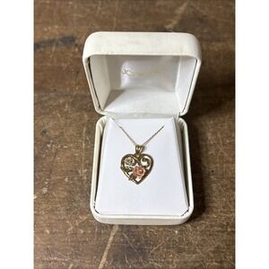 Vtg NOS 10 K Gold Tricolored Floral Heart Pendant JC Penny